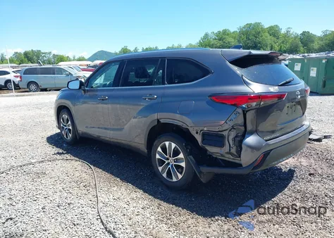 2021 Toyota Highlander Xle из США, поврежденный, VIN 5TDGZRBH8MS117999